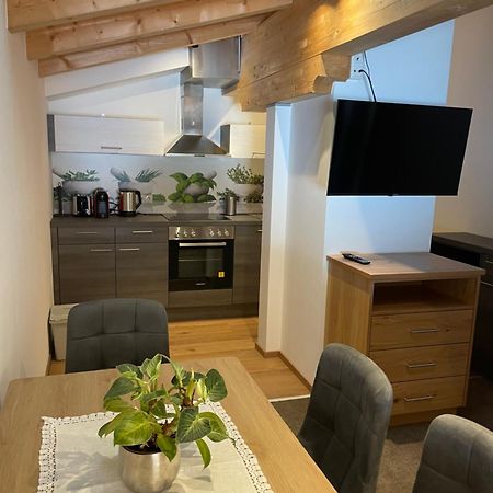 Appartamento Haus Alt St. Anton Sankt Anton am Arlberg Esterno foto