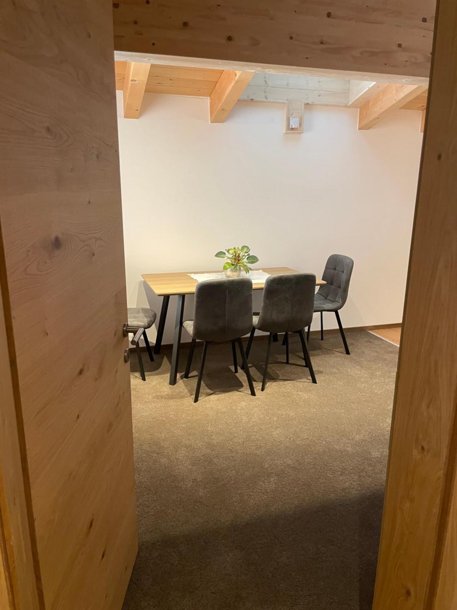 Appartamento Haus Alt St. Anton Sankt Anton am Arlberg Esterno foto