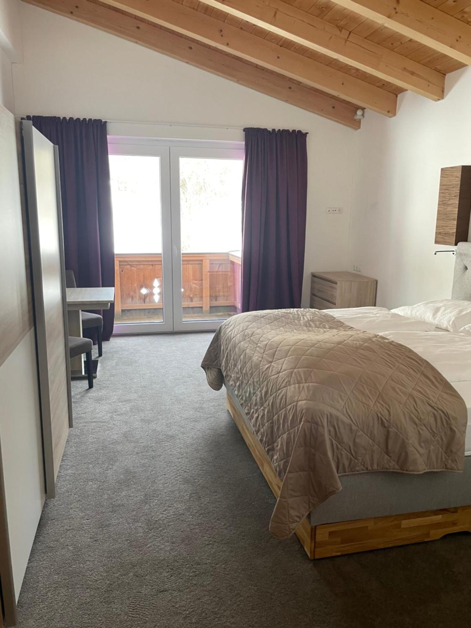Appartamento Haus Alt St. Anton Sankt Anton am Arlberg Esterno foto