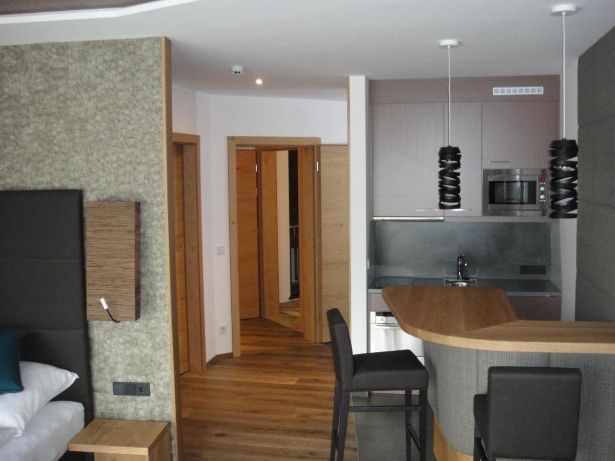 Appartamento Haus Alt St. Anton Sankt Anton am Arlberg Esterno foto